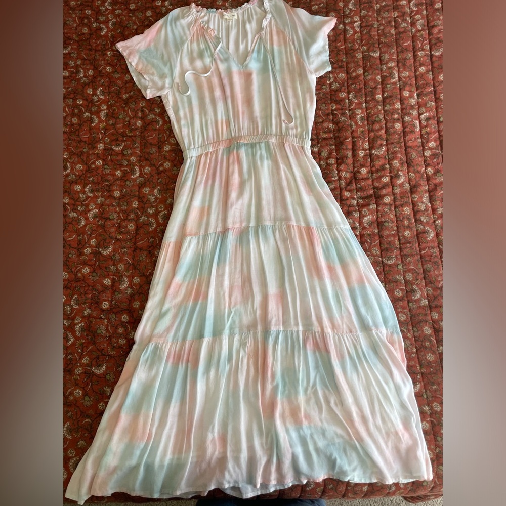 Soft pastel flowy maxi dress